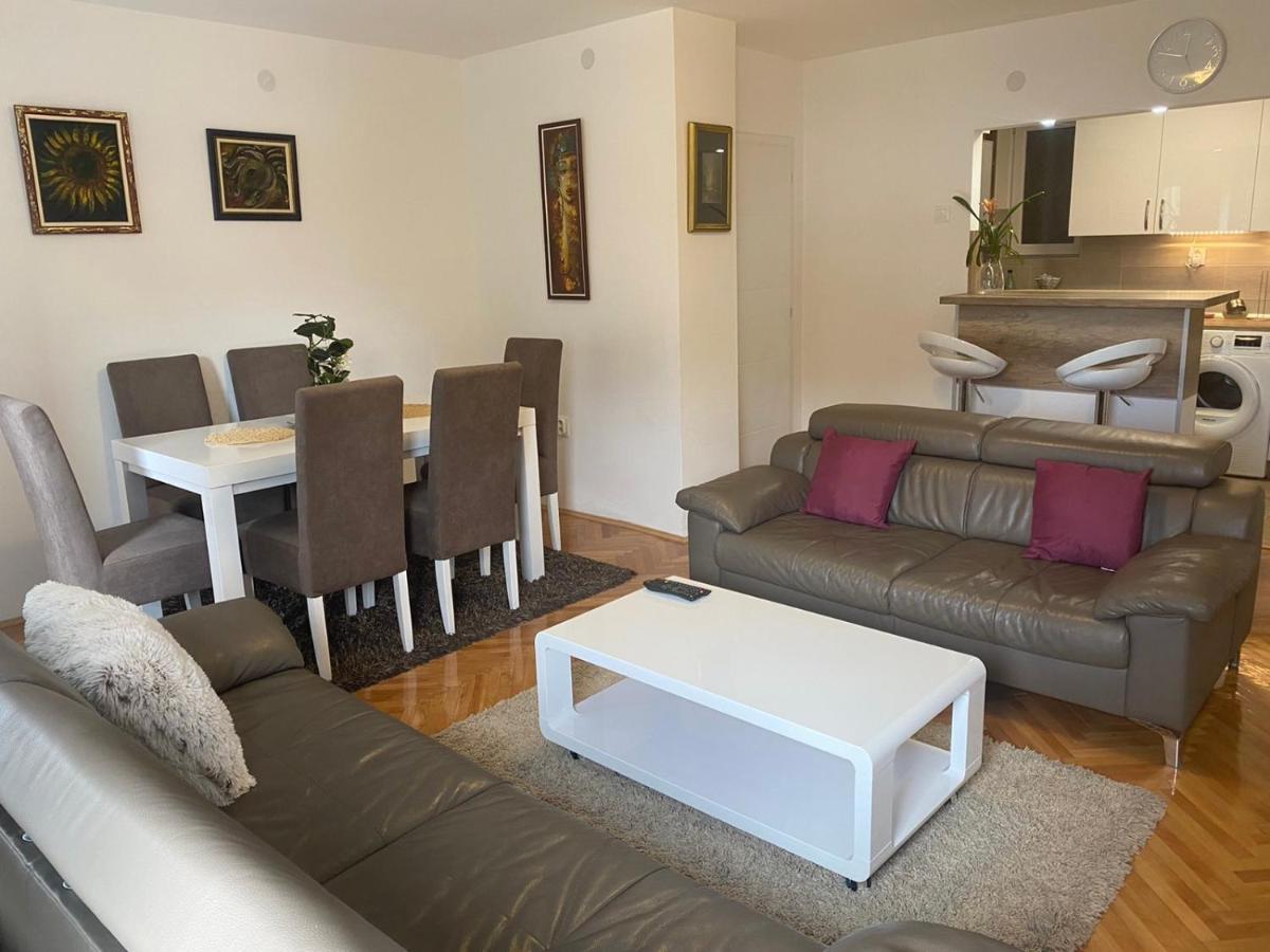 Sandra Apartment Ni Екстериор снимка